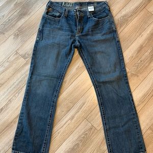 Men’s Ariat Straight Jean.